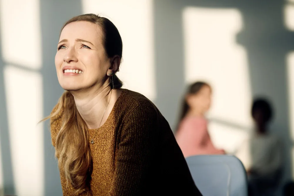 Woman discussing changing mood, energy, and sleep patterns linked with bipolar disorder